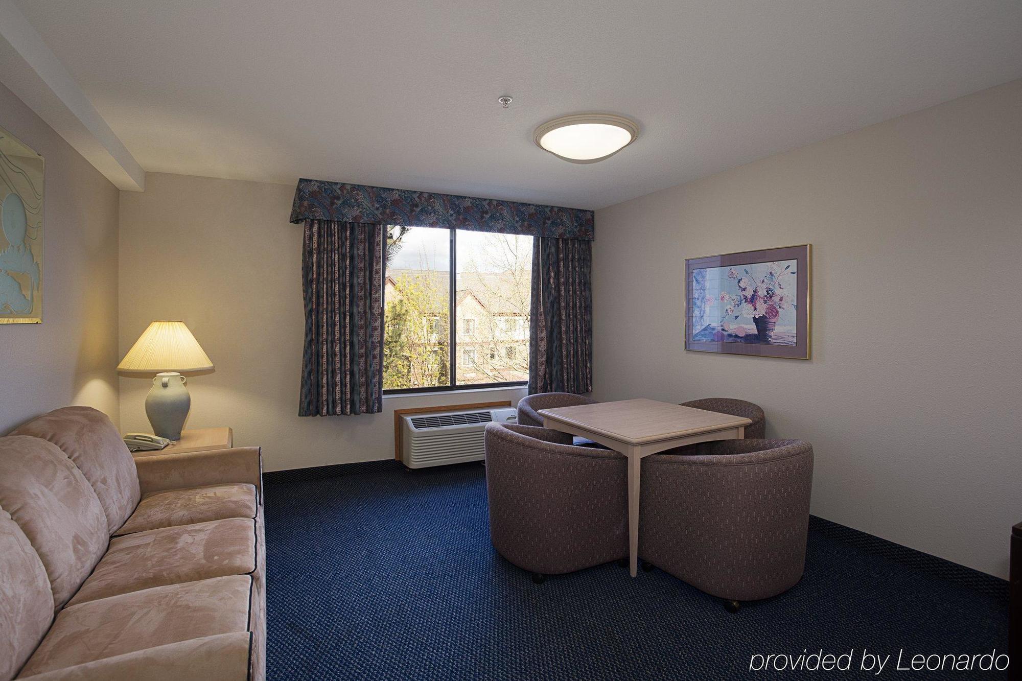 Sojourn Suites Portland Airport Dış mekan fotoğraf